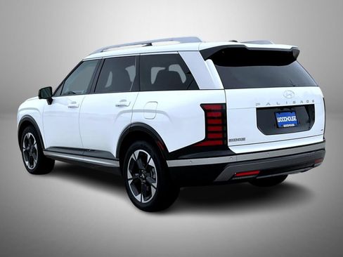 Certified 2026 Hyundai Palisade Limited AWD/4WD image 7