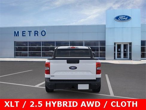 New 2025 Ford Maverick XLT w/ Equipment Group 301A image 34