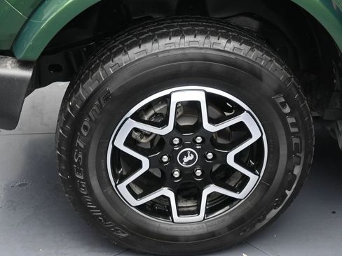 Used 2024 Ford Bronco Outer Banks image 5