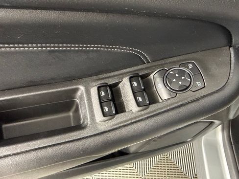 Used 2022 Ford Edge Titanium w/ Cargo Accessory Package AWD/4WD image 13