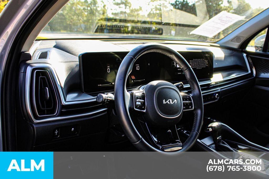 Used 2025 Kia Sorento S w/ Panoramic Sunroof Package FWD image 32