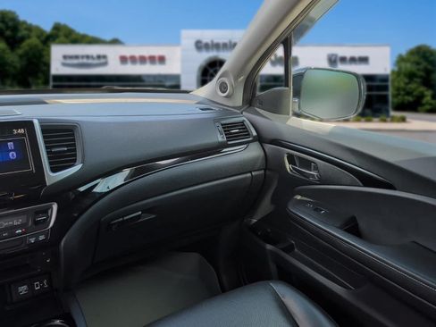 Used 2020 Honda Ridgeline RTL-E image 33