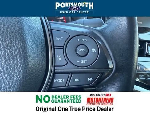 Used 2023 Toyota Camry XSE image 13