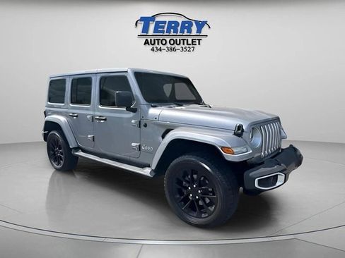 Used 2021 Jeep Wrangler Unlimited Sahara w/ Safety Group image 4