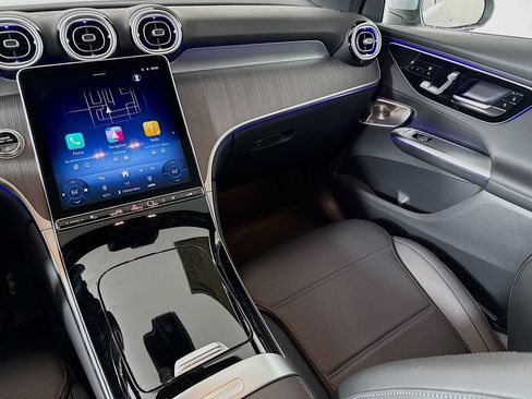 New 2026 Mercedes-Benz GLC 300 4MATIC image 25