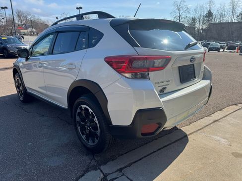 Used 2023 Subaru Crosstrek 2.0i image 5