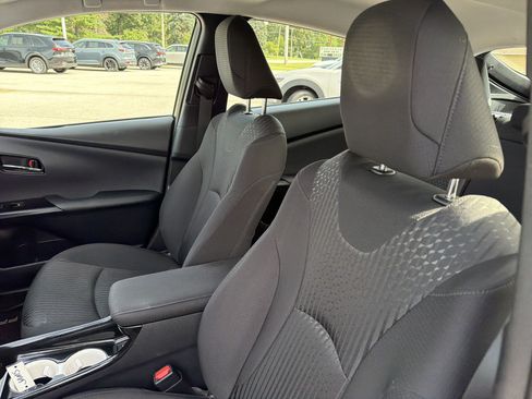 Used 2016 Toyota Prius Three w/ Protection Package FWD image 13