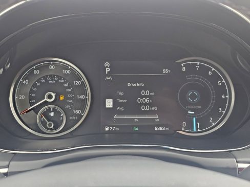 Certified 2025 Genesis GV70 3.5T Sport image 12