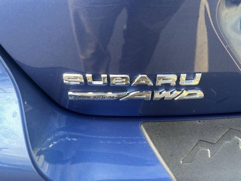 Used 2025 Subaru Crosstrek 2.0i image 40