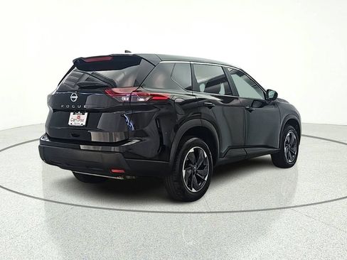 Used 2025 Nissan Rogue SV FWD image 7