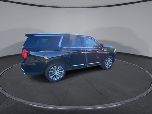 Certified 2021 GMC Yukon Denali w/ Denali Premium Package image 8