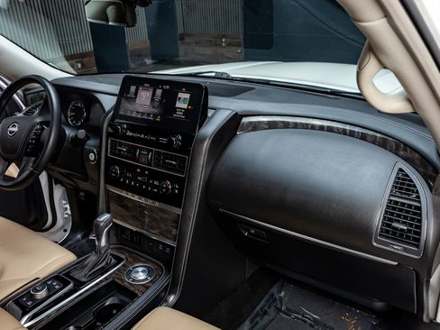 Used 2023 Nissan Armada Platinum w/ Captain's Chairs Package image 14