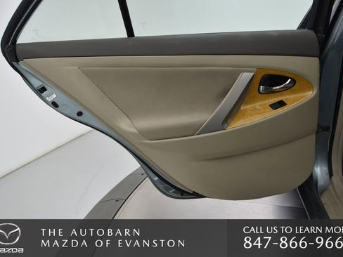 Used 2007 Toyota Camry XLE image 33