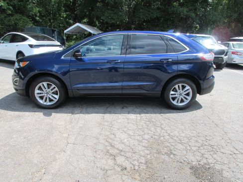 Used 2016 Ford Edge SEL w/ Equipment Group 201A AWD/4WD image 2