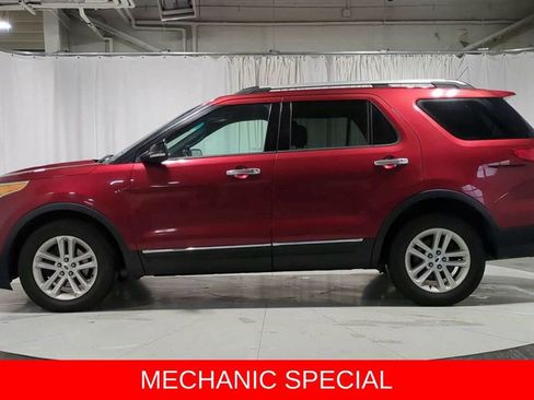 Used 2013 Ford Explorer XLT image 5