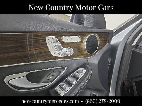 Certified 2017 Mercedes-Benz C 300 4MATIC Sedan image 18
