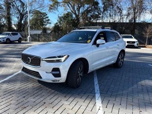 Certified 2023 Volvo XC60 B5 Plus w/ Protection Package Premier image 2