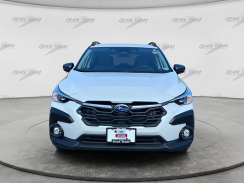 Certified 2025 Subaru Crosstrek 2.5i Premium AWD/4WD image 2