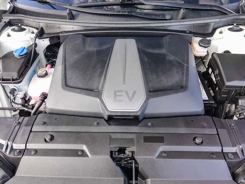 Used 2022 Kia EV6 GT-Line w/ GT-Line Suede Seat Package image 26