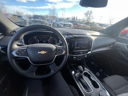 Certified 2023 Chevrolet Traverse LT image 10