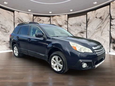 Used 2013 Subaru Outback 2.5i Limited w/ Popular Pkg 1A image 3