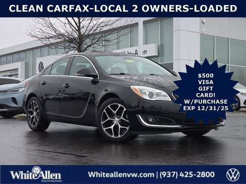 Used 2017 Buick Regal Sport Touring image 1