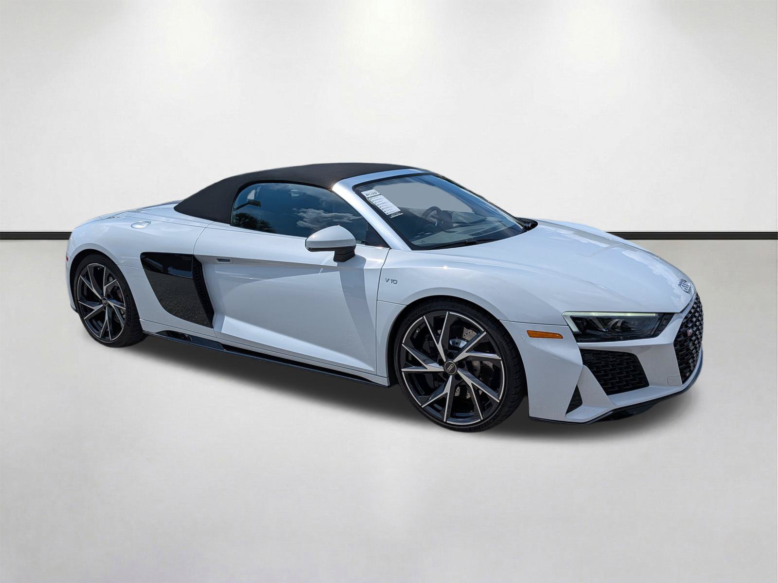 Used 2023 Audi R8 V10 performance RWD image 2