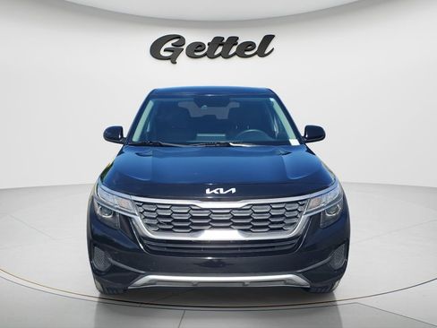 Used 2022 Kia Seltos LX AWD/4WD image 2