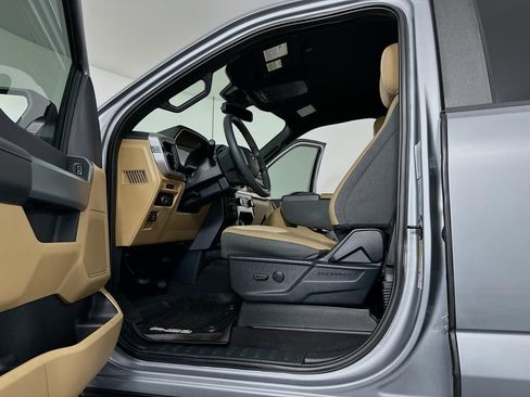 Used 2023 Ford F150 XLT image 24