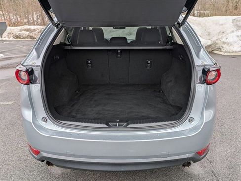 Used 2017 MAZDA CX-5 Touring w/ Preferred Equipment Package image 20