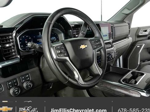 Certified 2024 Chevrolet Silverado 2500 LTZ w/ LTZ Convenience Package image 4