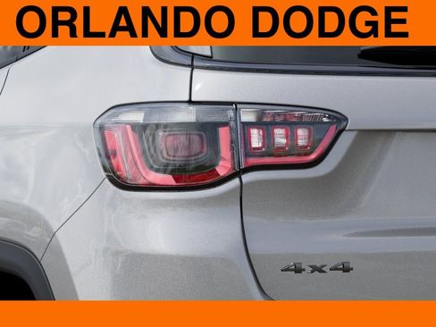 New 2026 Jeep Compass Latitude AWD/4WD image 9