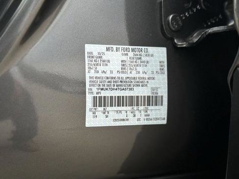 New 2026 Ford Explorer Active w/ Active Comfort Package image 33