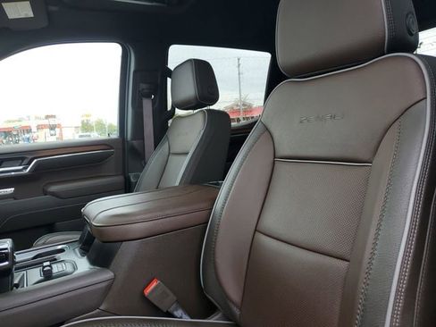 Used 2024 GMC Sierra 1500 Denali w/ Denali Reserve Package AWD/4WD image 5