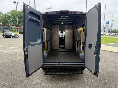 Used 2019 RAM ProMaster 2500 FWD image 13
