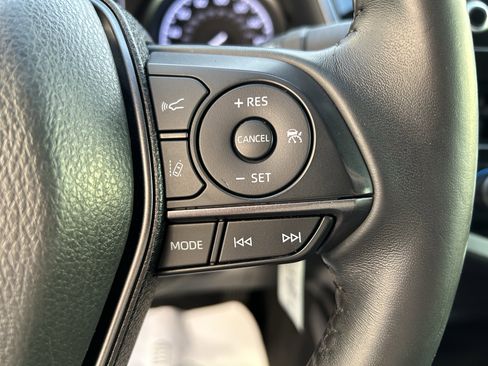 Certified 2024 Toyota Camry SE image 23