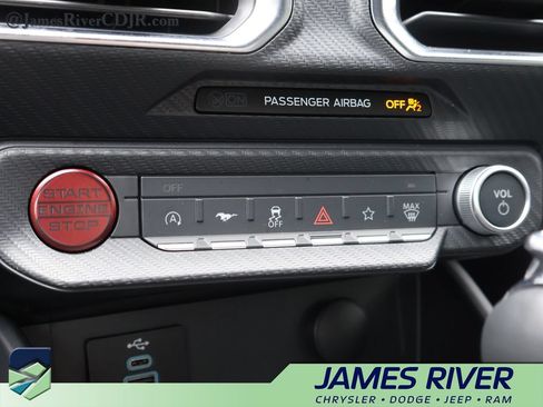 Used 2026 Ford Mustang Premium RWD image 32