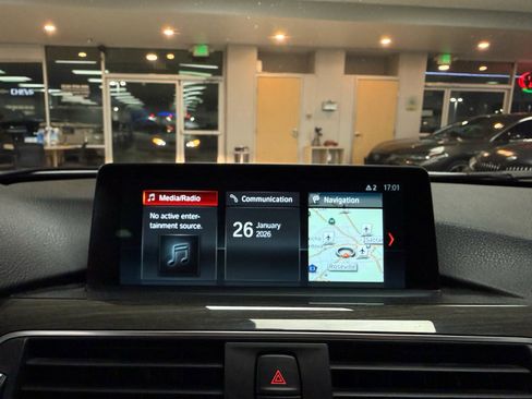 Used 2016 BMW 328i Sedan image 16