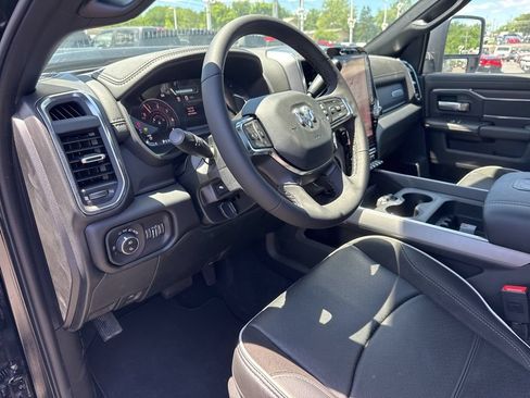 New 2026 RAM 2500 Laramie w/ Night Edition AWD/4WD image 11