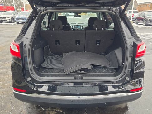Used 2018 Chevrolet Equinox LT image 12
