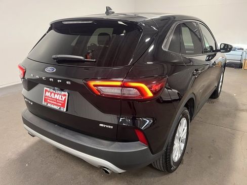 Used 2024 Ford Escape Active image 3
