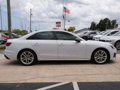 Used 2022 Audi A4 2.0T Premium Plus AWD/4WD image 4