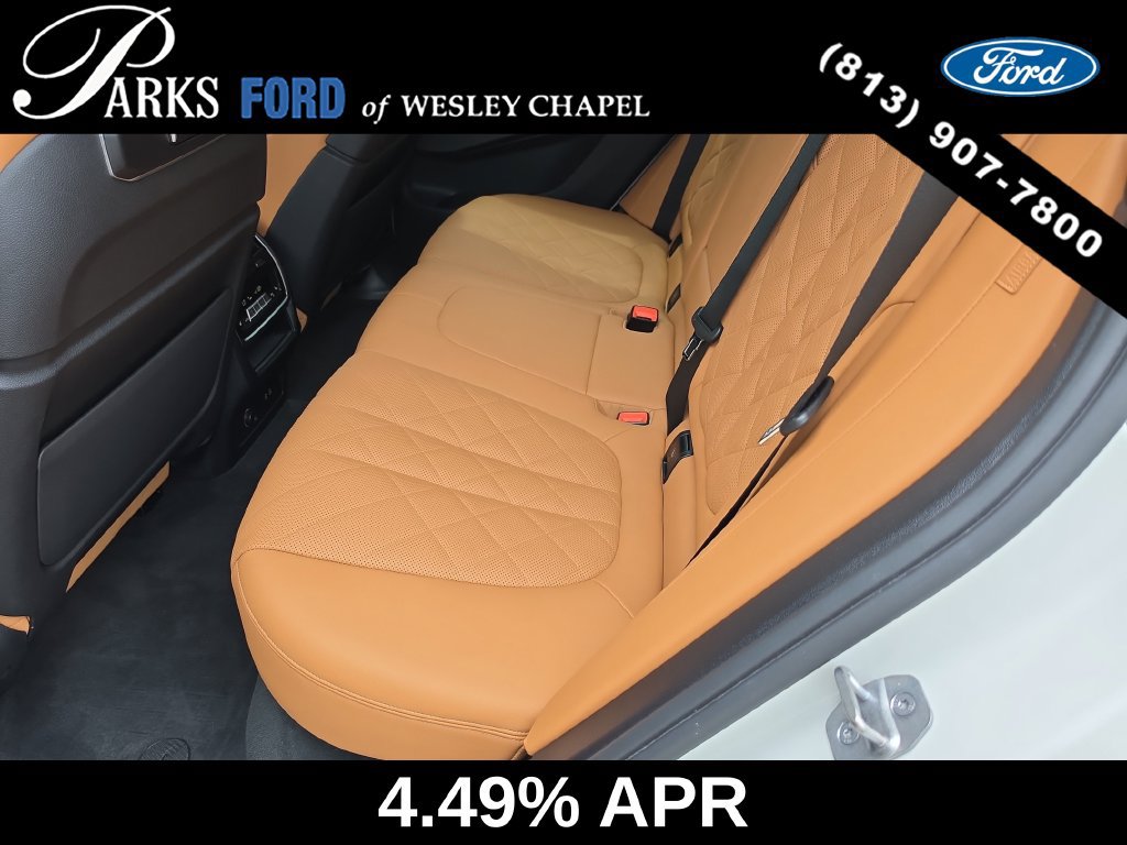 Used 2024 BMW X5 xDrive40i w/ Premium Package AWD/4WD image 17