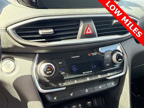 Used 2019 Hyundai Santa Fe AWD image 18