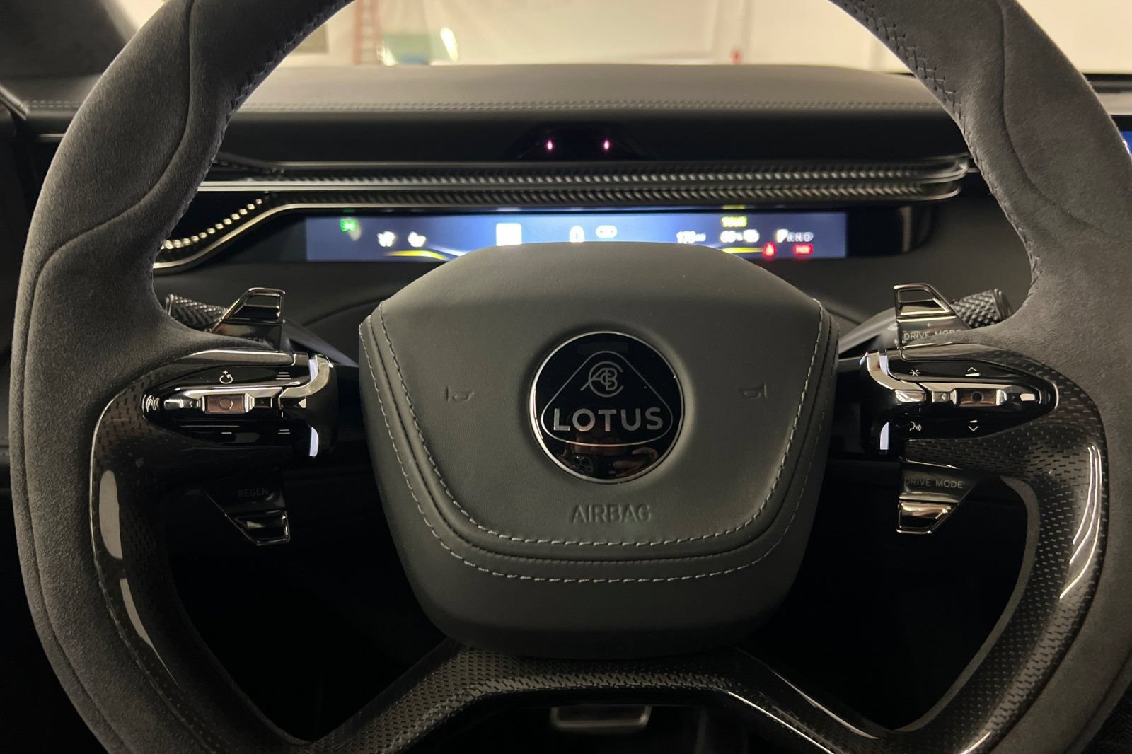 New 2025 Lotus Eletre AWD/4WD image 22