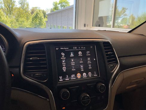 Used 2014 Jeep Grand Cherokee Limited w/ Trailer Tow Group IV AWD/4WD image 22