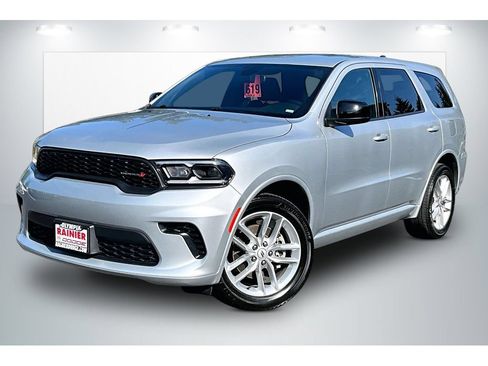 Used 2025 Dodge Durango GT AWD/4WD image 2