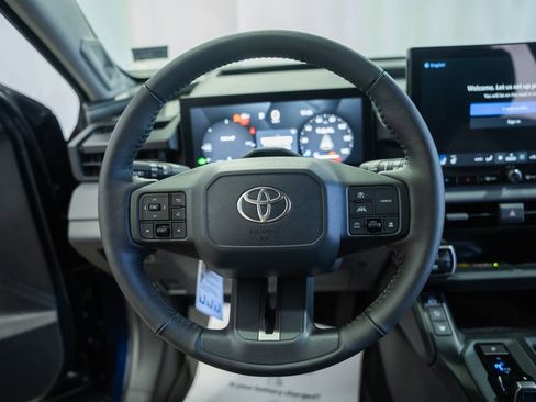 New 2026 Toyota RAV4 Limited AWD/4WD image 31