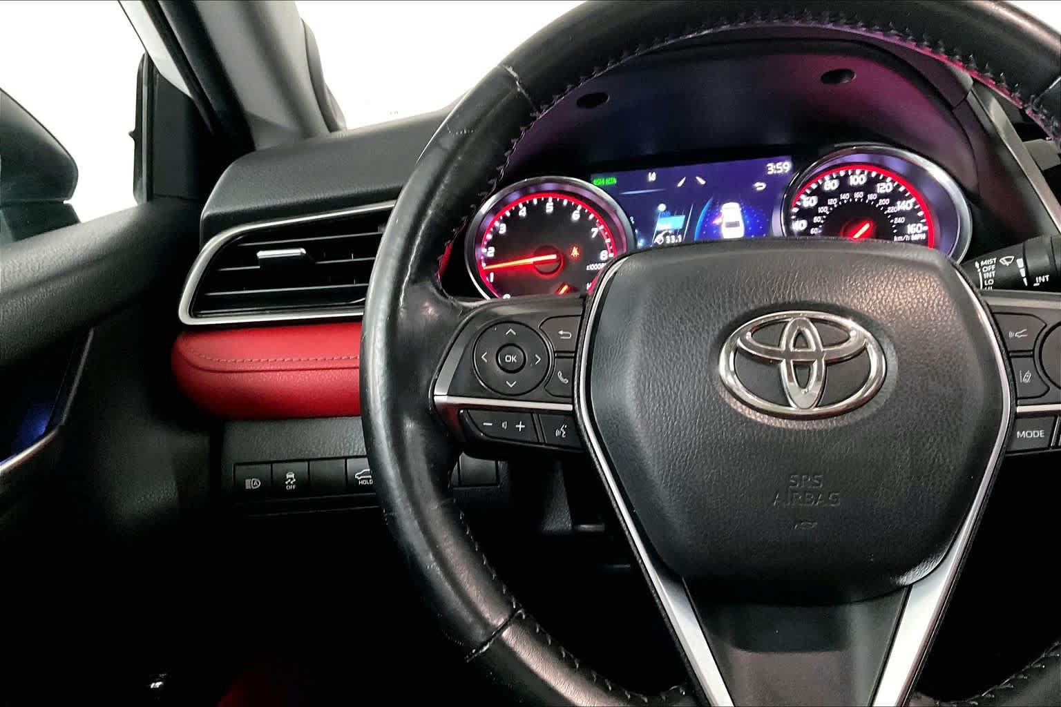 Used 2019 Toyota Camry XSE w/ Navigation Package FWD image 24