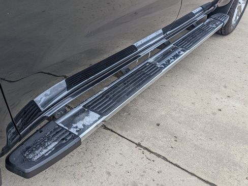 Used 2022 Chevrolet Silverado 1500 LTZ image 14